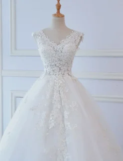 Robe de mariée princesse col V dos nu à laçage en dentelle jupe en tulle traîne rond Robe de mariée