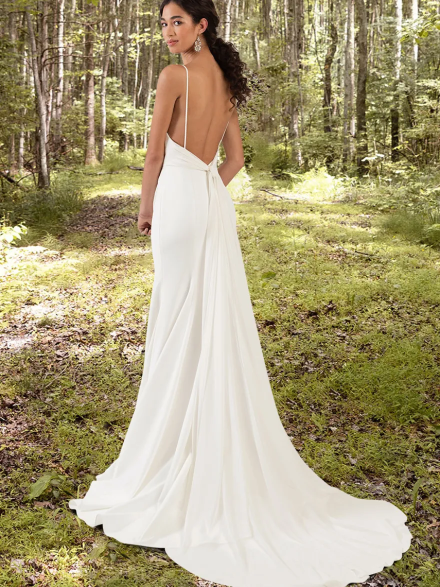 Robe de mariée simple blanche en satin à bretelles col v longueur au sol Robe de mariage