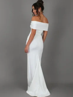 Robe de mariée simple bustier hors de l'épaule jupe fendue en satin