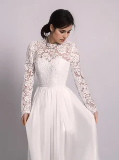 Robe de Mariée Simple Robe de mariée 2 Pièces Ivoire manches longues col roulé en tulle Robes de mariée