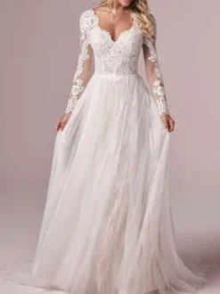 Robe de mariée simple robe de mariage en dentelle col V manche longue transparente décolleté à traîne