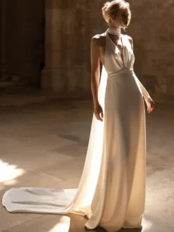 Robe de mariée simple sirène col en V sans manches