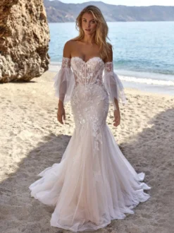 Robe de mariée sirène à traîne manches mi-longues et sequins décolleté cœur