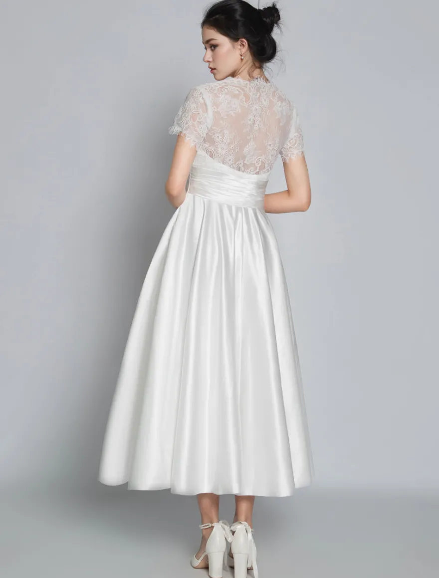 Robe de mariée vintage robe de mariée civile courte col V manche courte haut en dentelle jupe en satin