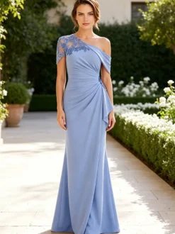 Robe de mère asymétrique à manches courtes fourreau en dentelle longueur au sol idéale pour les invitées de mariage