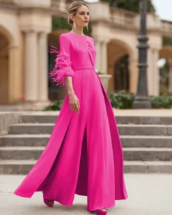Robe de mère conçue avec décolleté et manches 3/4 combinaison perlée robes d'invitées de mariage