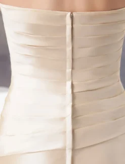 Robe de mère de mariée sirène champagne en satin deux pièces longueur au sol robe d'invitée