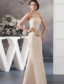 Robe de mère de mariée sirène champagne en satin deux pièces longueur au sol robe d'invitée