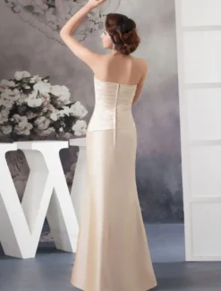 Robe de mère de mariée sirène champagne en satin deux pièces longueur au sol robe d'invitée