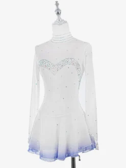Robe de patinage blanche à col montant en forme de cœur ornée de perles et manches longues pour femmes et filles