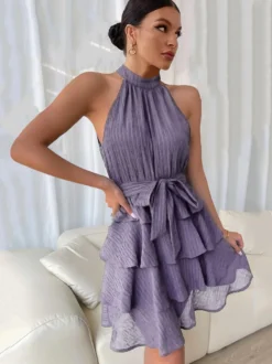 Robe de Patineuse Courte en Mousseline avec Bretelles à Col Rond avec Epaule Dénudée Coupe Cintrée à Lacets Unicolore