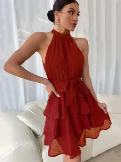 Robe de Patineuse Courte en Mousseline avec Bretelles à Col Rond avec Epaule Dénudée Coupe Cintrée à Lacets Unicolore