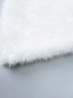 Robe de soirée blanche en polyester sans manches à bretelles et col montant