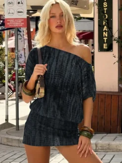 Robe de soirée bleue en polyester manches courtes dos nu robe d'été