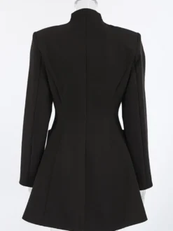 Robe de soirée à col montant boutons dorés manches longues poche blazer de bureau