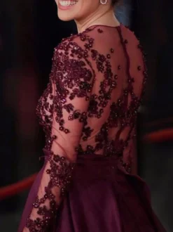 Robe de soirée col rond manche longue au sol zip sur dos