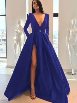 Robe de Soirée Longue Tissu de Satin Col V à Fente Manches Longues A Ligne Sexy
