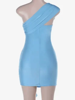 Robe de soirée moulante à épaules dénudées imprimé floral et fente latérale