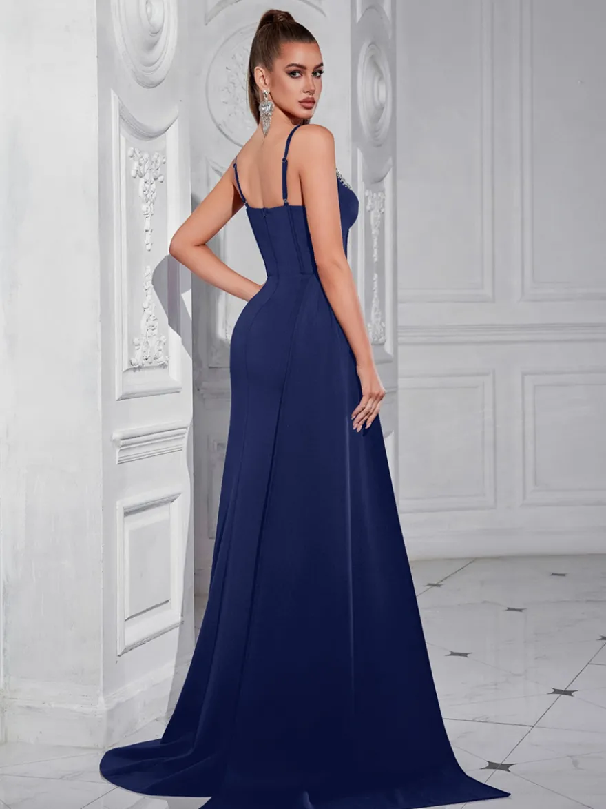 Robe de soirée robe de bal décolleté travaillé avec traîne sans manches fermeture éclair et fente sur le devant en satin robe de cérémonie