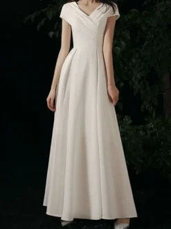 Robe de soirée trapèze col en V tissu satiné longueur au sol