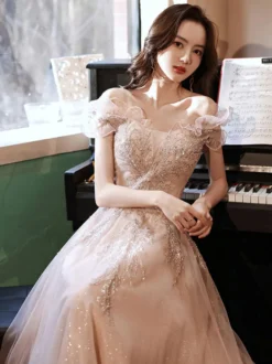 Robe de soirée trapèze décolleté illusion longueur au sol manches courtes lacets appliqués en tulle robes de soirée formelles