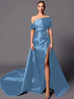 Robe de soirée trapèze à épaules dénudées avec traîne sans manches à lacets en tissu satiné plissé Robes de concours sociales
