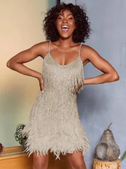 Robe de soirée vert foncé à bretelles franges au col sans manches dos nu en polyester sexy