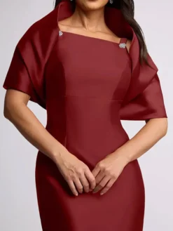 Robe d'invitée de mariage robe de mère de la mariée longue au sol avec perles et cape amovible