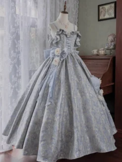 Robe Lolita féerique à spaghetti fleurs violet classique volants épaules dénudées