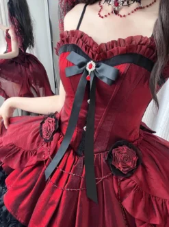 Robe Lolita gothique rouge à spaghetti et nœuds roses robe courte Lolita avec traîne