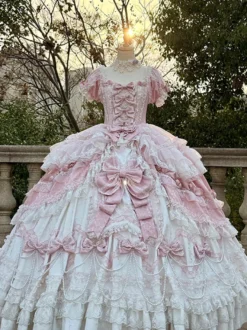 Robe Lolita rose féerique en dentelle nœud manches courtes longueur au sol