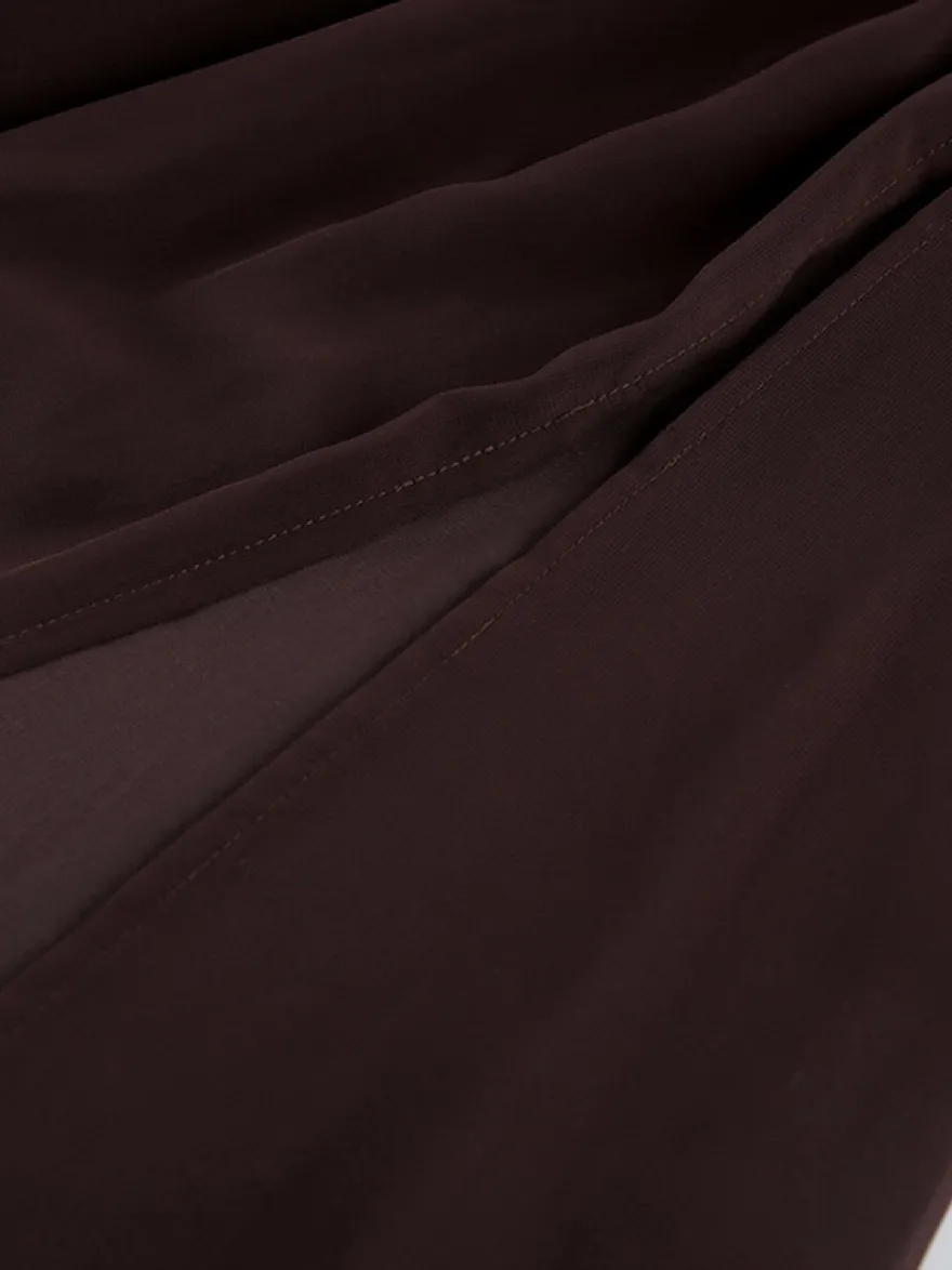 Robe longue en maille transparente à manches longues et fente latérale style cache-maillot pour femme 2026