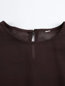 Robe longue en maille transparente à manches longues et fente latérale style cache-maillot pour femme 2026