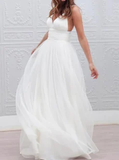Robe mariée simple col V taille haute dos nu longueur au sol Robe de mariée à la plage