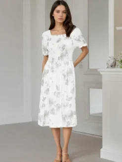 Robe midi fluide à col carré manches bouffantes et imprimé floral smocké Daily Dresses