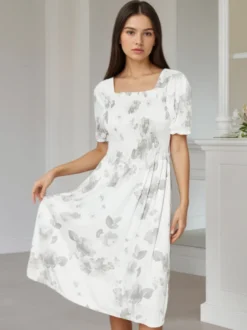 Robe midi fluide à col carré manches bouffantes et imprimé floral smocké Daily Dresses