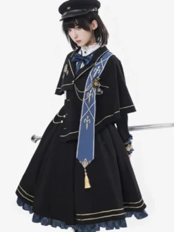 Robe militaire Lolita avec cravate et cape costume élégant de cosplay pour jeu de rôle