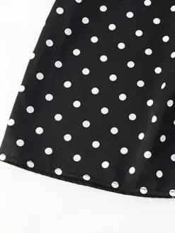 Robe mini dos nu à pois vintage pour femme - Robe d'été noire rétro à découpe en forme de goutte et col croisé - Idéale pour une soirée entre filles en 2026