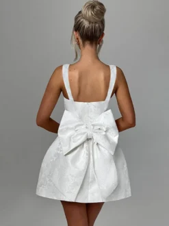 Robe mini Jacquard Coquette pour femme - Barbiecore avec grand nœud dans le dos sans manches coupe trapèze - Tenues de fête d'anniversaire d'été 2026