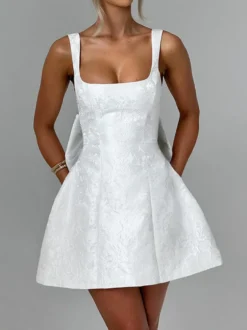 Robe mini Jacquard Coquette pour femme - Barbiecore avec grand nœud dans le dos sans manches coupe trapèze - Tenues de fête d'anniversaire d'été 2026