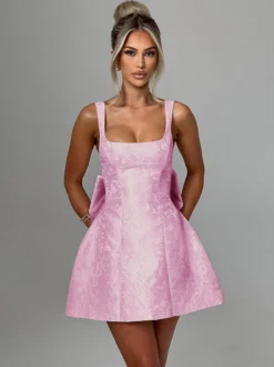 Robe mini Jacquard Coquette pour femme - Barbiecore avec grand nœud dans le dos sans manches coupe trapèze - Tenues de fête d'anniversaire d'été 2026