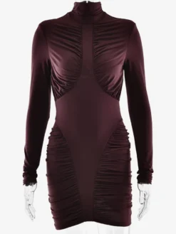 Robe mini moulante dos nu à col montant froncé style moderne collection femme 2026