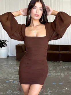 Robe mini moulante à manches lanternes transparentes col carré et fronces pour femme 2026