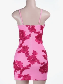 Robe moulante à bretelles spaghetti et motifs floraux pour femme - Mini-robe sexy - Tenue idéale pour une soirée d'été en club (collection 2026)