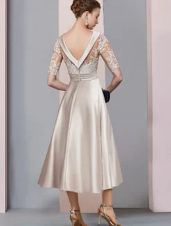 Robe mère à col bijou et demi-manches ligne a robes d'invitées de mariage en dentelle