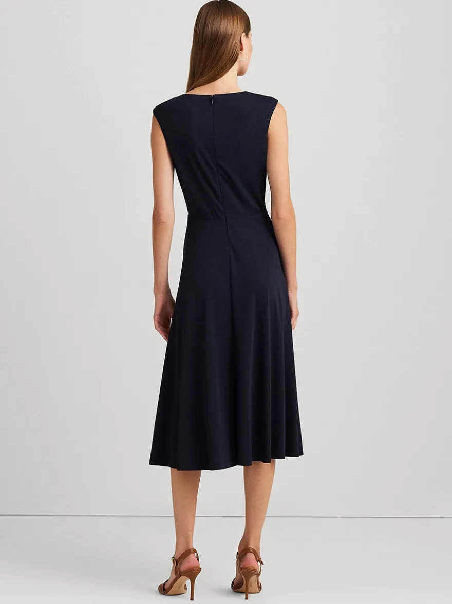 Robe mère à col bijou sans manches courte plissée robes d'invitées de mariage