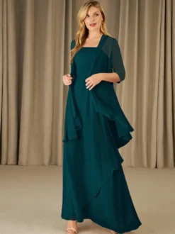 Robe mère à col carré demi-manches deux pièces robes d'invitées appliquées pour mariage