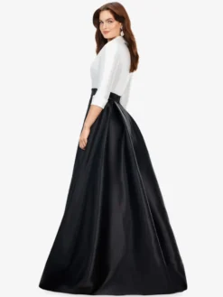 Robe mère de la mariée à col en V et manches 3/4 avec ceinture et traîne