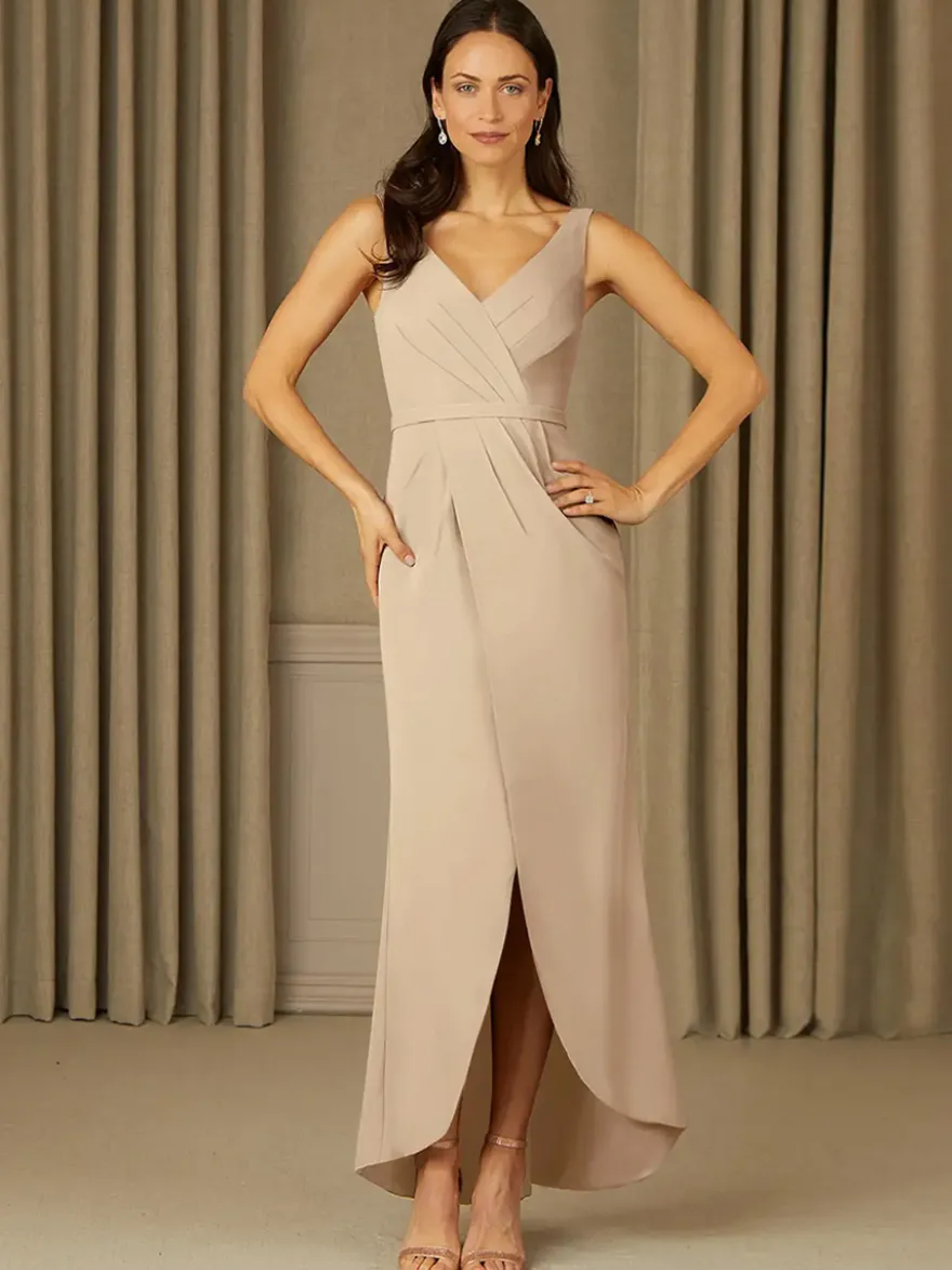 Robe mère de la mariée col en V sans manches en dentelle longueur au sol robes d'invitées de mariage