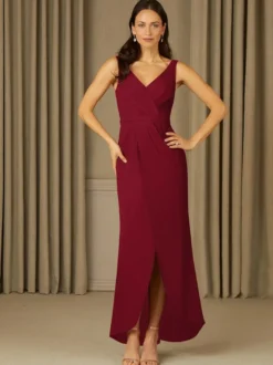 Robe mère de la mariée col en V sans manches en dentelle longueur au sol robes d'invitées de mariage